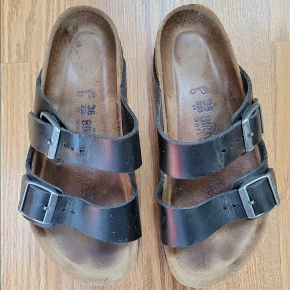 BIRKENSTOCK Arizona sandals - Picture 7 of 8